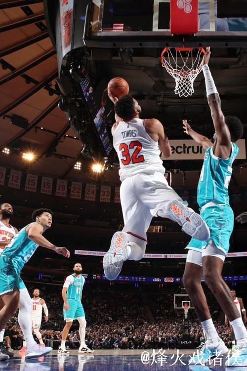 唐斯狂轰44分尼克斯击败热火 黄蜂惊险战胜猛龙
